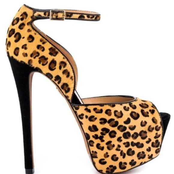 Leopard Print Stiletto Heels - Picture 2 of 2